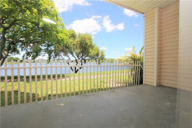 3413 NW 44th Street 107, Oakland Park, FL 33309