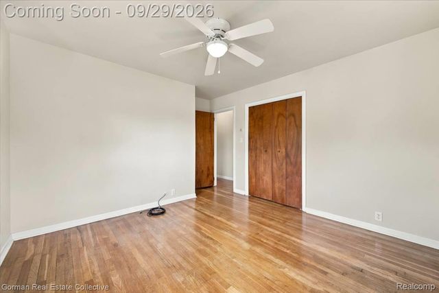 11 Jersey Street, Oxford Village, MI 48371