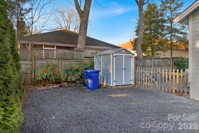 44 S Oaklawn Avenue, Brevard, NC 28712