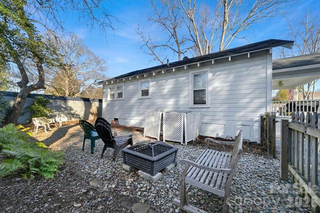 44 S Oaklawn Avenue, Brevard, NC 28712