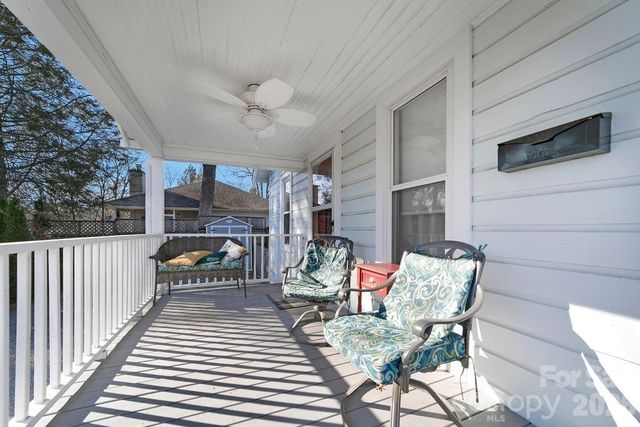 44 S Oaklawn Avenue, Brevard, NC 28712