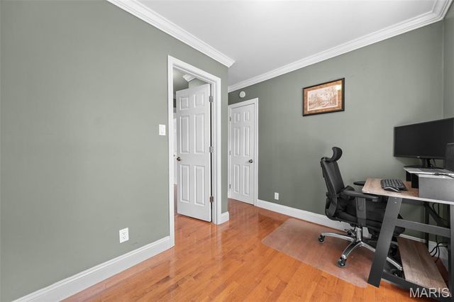 5515 S 37th Street, St Louis, MO 63116