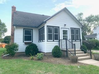 208 4th Street, Waunakee, WI 53597