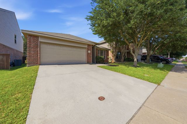 5820 Rubblestone Drive, Mckinney, TX 75070