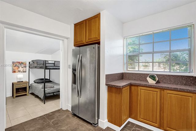 6110 SW 38th Street, Davie, FL 33314