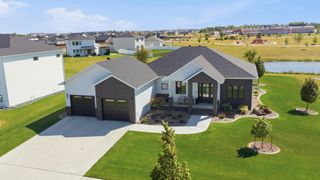 3282 47th Avenue S, Fargo, ND 58104