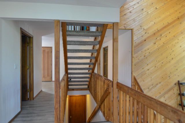 916 SQUARE TERRACE, Green Bay, WI 54313