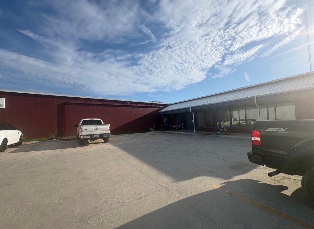 720 New Haven Avenue, Aurora, IL 60506