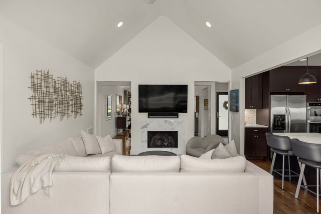 124 W Tyne Dr, Nashville, TN 37205