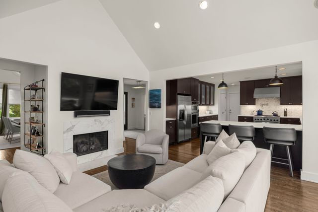 124 W Tyne Dr, Nashville, TN 37205