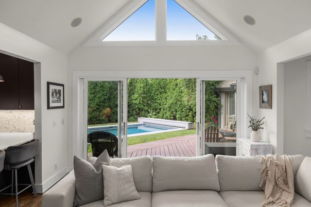 124 W Tyne Dr, Nashville, TN 37205