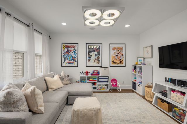 124 W Tyne Dr, Nashville, TN 37205