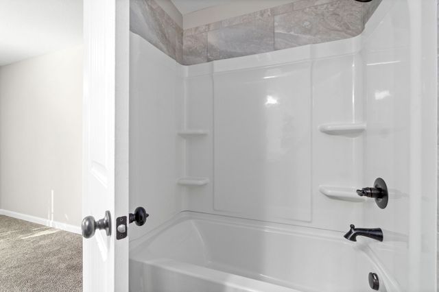 1011 Glenkirk Dr Unit D, Clarksville, TN 37042