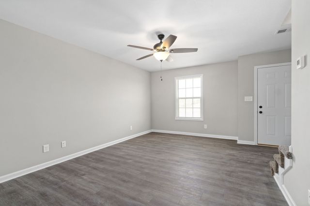 1011 Glenkirk Dr Unit D, Clarksville, TN 37042