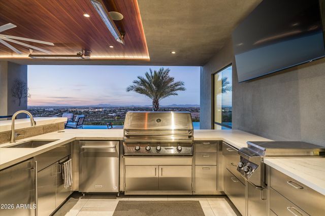 5601 W Thunder Cloud Drive, Queen Creek, AZ 85144