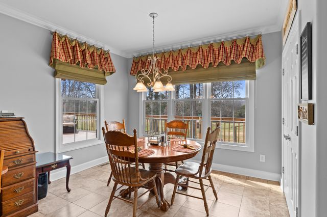 2834 Bolton Rd, Columbia, TN 38401