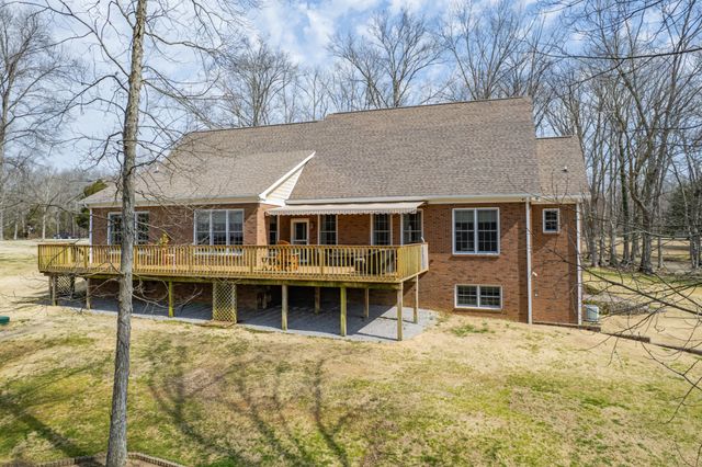 2834 Bolton Rd, Columbia, TN 38401