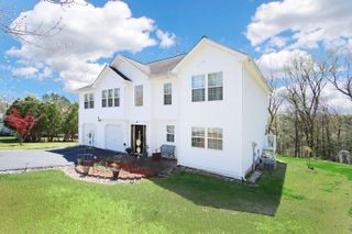 155 Riverside Drive, Meriden, CT 06451