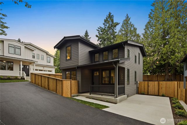 333 18th Avenue, Kirkland, WA 98033