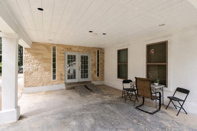 2111 County Road 3405, Cleveland, TX 77327