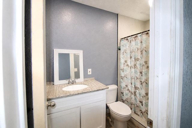 2111 County Road 3405, Cleveland, TX 77327