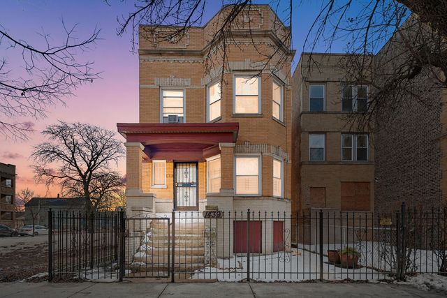 1439 W Garfield Boulevard, Chicago, IL 60636