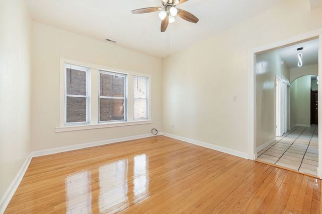 1439 W Garfield Boulevard, Chicago, IL 60636