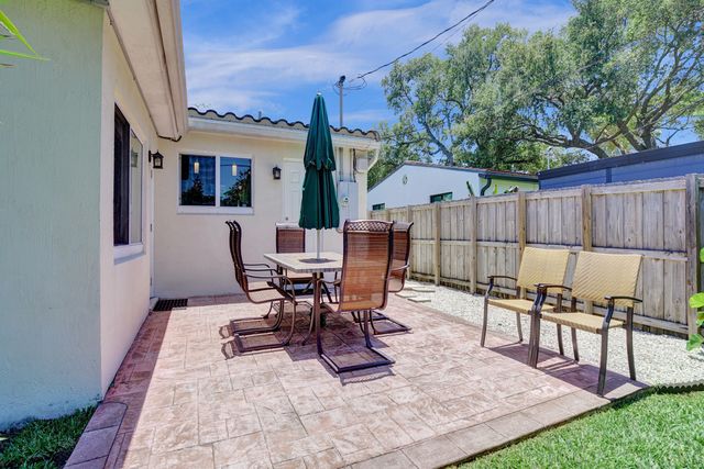 1041 SW 32nd Street, Fort Lauderdale, FL 33315