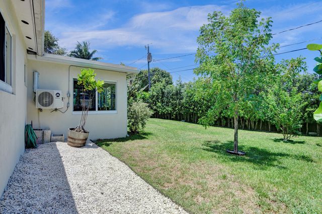 1041 SW 32nd Street, Fort Lauderdale, FL 33315