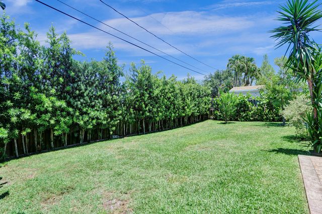 1041 SW 32nd Street, Fort Lauderdale, FL 33315