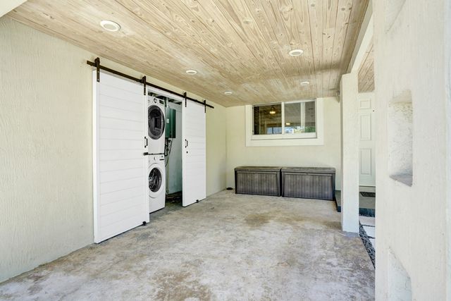 1041 SW 32nd Street, Fort Lauderdale, FL 33315