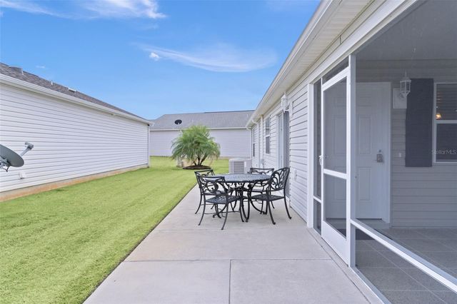 2050 FAIRVIEW LANE, The Villages, FL 32162