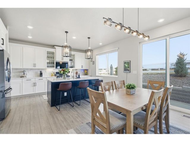 1834 S De Gaulle Ct, Aurora, CO 80018