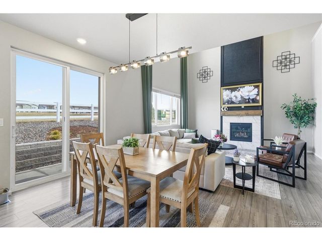 1834 S De Gaulle Ct, Aurora, CO 80018