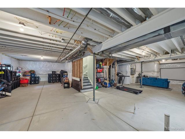 1834 S De Gaulle Ct, Aurora, CO 80018