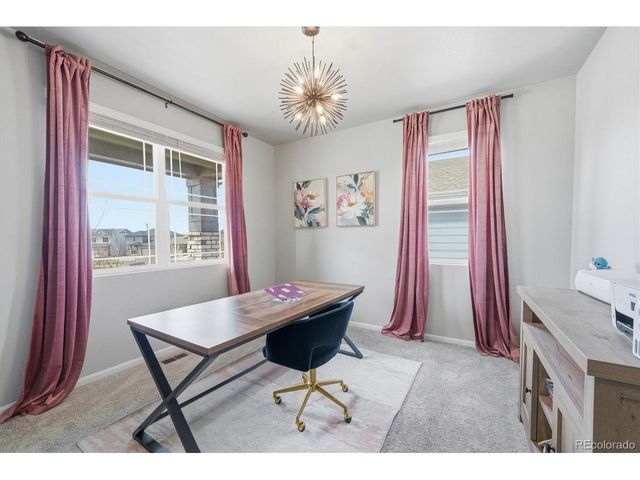 1834 S De Gaulle Ct, Aurora, CO 80018