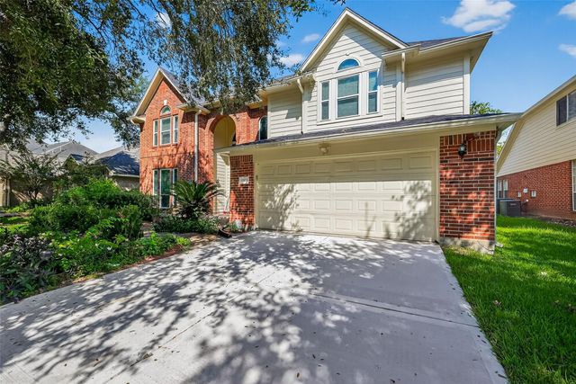 11603 Oak Lake Park Drive, Sugar Land, TX 77498