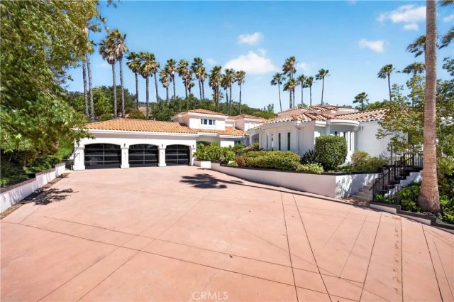 1377 Pathfinder Avenue, Westlake Village, CA 91362