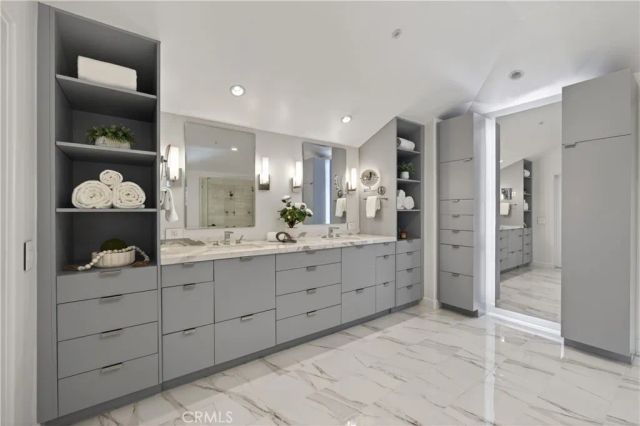 1377 Pathfinder Avenue, Westlake Village, CA 91362