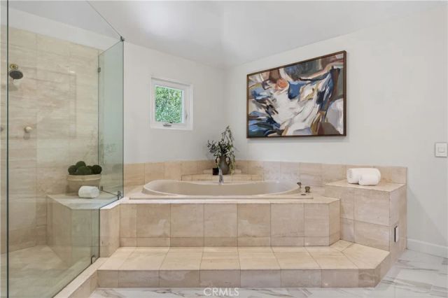 1377 Pathfinder Avenue, Westlake Village, CA 91362