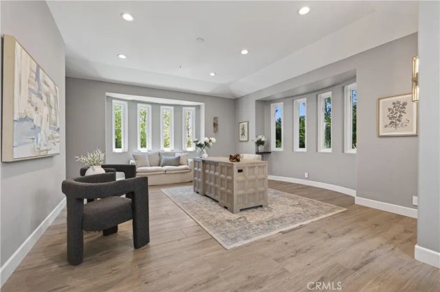 1377 Pathfinder Avenue, Westlake Village, CA 91362