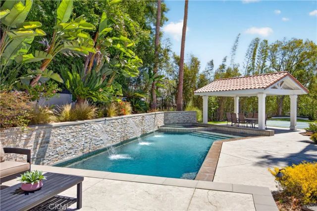 1377 Pathfinder Avenue, Westlake Village, CA 91362