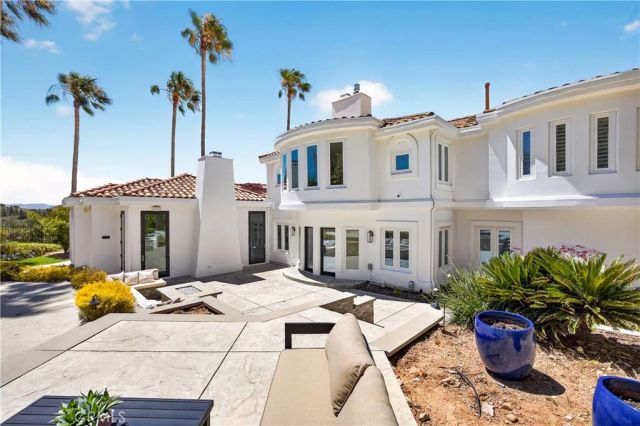 1377 Pathfinder Avenue, Westlake Village, CA 91362
