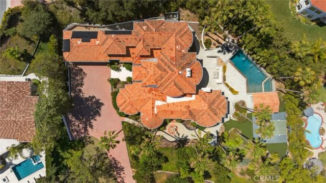 1377 Pathfinder Avenue, Westlake Village, CA 91362