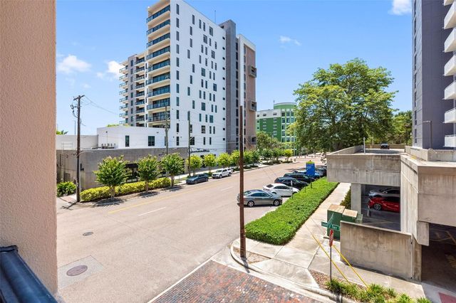 200 4TH AVENUE S 110, St Petersburg, FL 33701