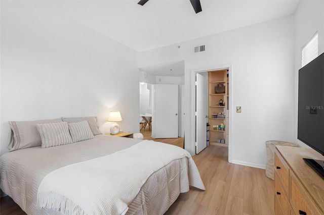 200 4TH AVENUE S 110, St Petersburg, FL 33701