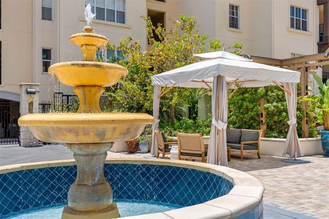 200 4TH AVENUE S 110, St Petersburg, FL 33701