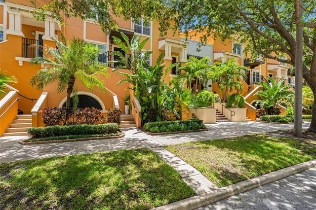 200 4TH AVENUE S 110, St Petersburg, FL 33701