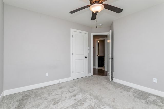 3508 YELLOWWOOD DR, Columbia, MO 65202