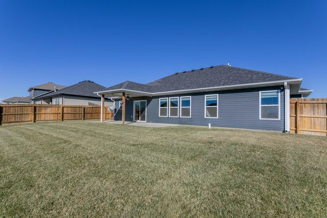 3508 YELLOWWOOD DR, Columbia, MO 65202